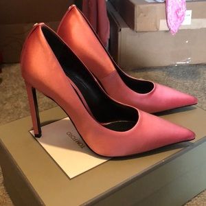 Tom Ford pink sunset pumps size 36.5 worn once!